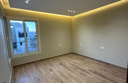 تاون هاوس - 4 غرف نوم - 5 حمامات للايجار في ذا كراون - طريق مصر اسكندرية الصحراوي - مدينة 6 أكتوبر - الجيزة