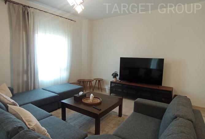 8372943 - Property Image 3