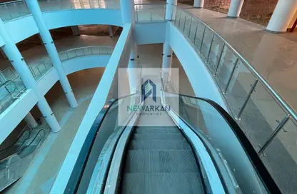 Retail - Studio - 2 Bathrooms for rent in 16th District - Sheikh Zayed City - Giza