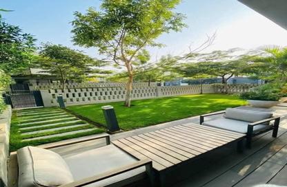 Villa - 5 Bedrooms - 5 Bathrooms for sale in Palm Hills October - Cairo Alexandria Desert Road - 6 October City - Giza