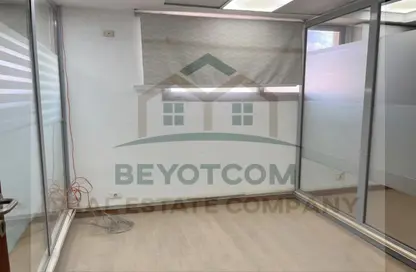 مساحات مكتبية - استوديو - 4 حمامات للايجار في القرية الذكية - طريق مصر اسكندرية الصحراوي - مدينة 6 أكتوبر - الجيزة