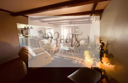 Apartment - 4 Bedrooms - 4 Bathrooms for sale in Zahraa Al Maadi St. - Degla - Hay El Maadi - Cairo