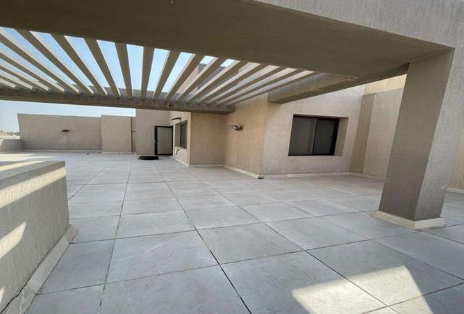 8105041 - Property Image 3