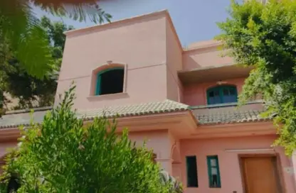 فيلا - 3 غرف نوم - 2 حمامات للبيع في حدائق السليمانية - الحي الرابع - الشيخ زايد - الجيزة