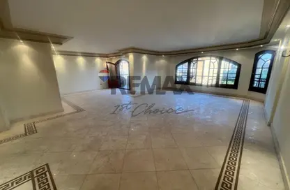 شقة - 3 غرف نوم - 2 حمامات للبيع في الكوربة - مصر الجديدة - القاهرة