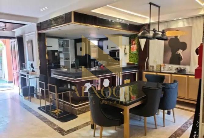 8013681 - Property Image 3