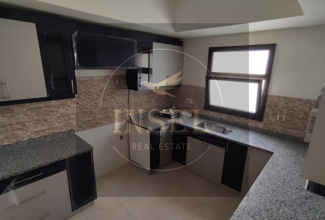 8066427 - Property Image 3