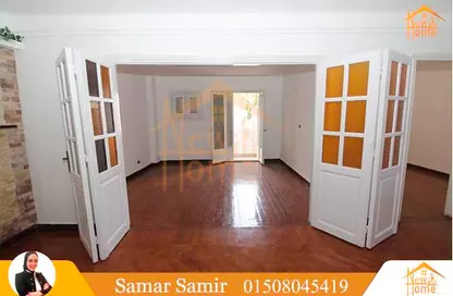 Apartment - 4 Bedrooms - 2 Bathrooms for sale in Kafr Abdo St. - Kafr Abdo - Roushdy - Hay Sharq - Alexandria