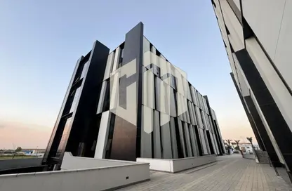 Office Space - Studio - 3 Bathrooms for rent in Hyde Park - 5th Settlement Compounds - The 5th Settlement - New Cairo City - Cairo