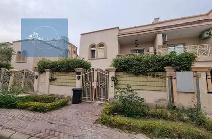 Villa - 4 Bedrooms - 4 Bathrooms for sale in Greens - 6th District - Sheikh Zayed City - Giza