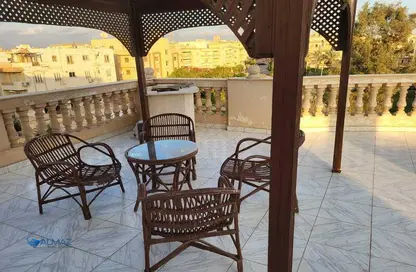 Apartment - 2 Bedrooms - 1 Bathroom for rent in Street 17 - District 5 - The 5th Settlement - New Cairo City - Cairo