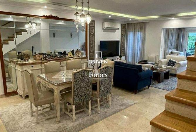 8051813 - Property Image 2