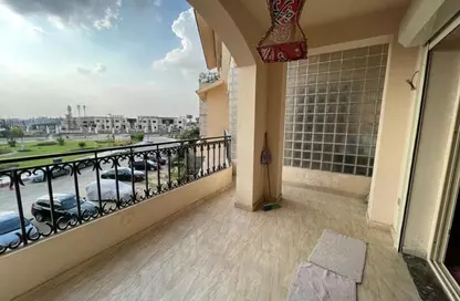 شقة - 4 غرف نوم - 3 حمامات للايجار في غرب الجولف - كمبوندات القطامية - القطامية - مدينة القاهرة الجديدة - القاهرة