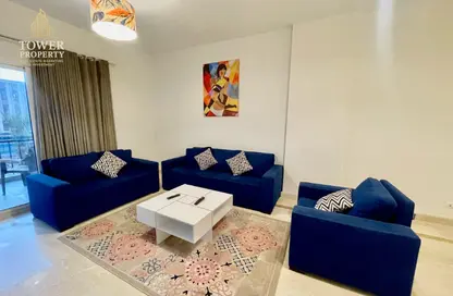 شقة - 2 غرف نوم - 2 حمامات للايجار في فيلدج جيت - المستثمرين الجنوبية - مدينة القاهرة الجديدة - القاهرة