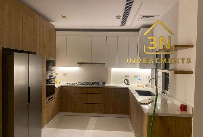 8232853 - Property Image 3