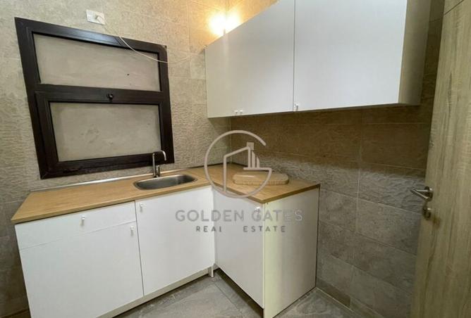 8230255 - Property Image 3