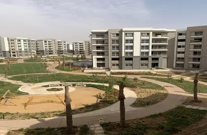 Apartment - 3 Bedrooms - 3 Bathrooms for sale in Hyde Park - 5th Settlement Compounds - The 5th Settlement - New Cairo City - Cairo