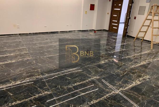 8110040 - Property Image 2