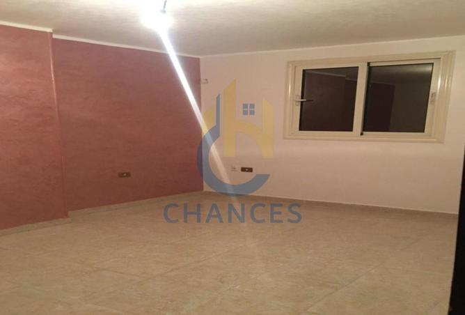 8060638 - Property Image 3