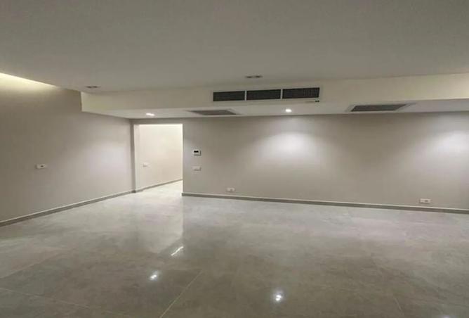 8022477 - Property Image 3