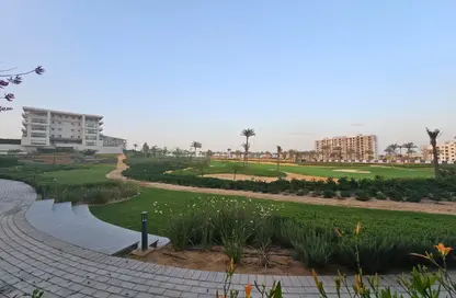 Apartment - 3 Bedrooms - 3 Bathrooms for sale in The Fourteen Golf Residences - Uptown Cairo - Mokattam - Cairo