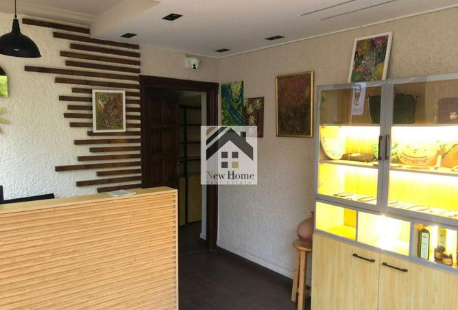 8187360 - Property Image 2