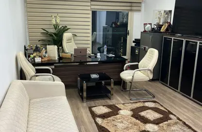 مكتب عمل جماعي - استوديو - 2 حمامات للايجار في شارع مجمع البنوك - شارع التسعين الجنوبي - التجمع الخامس - مدينة القاهرة الجديدة - القاهرة