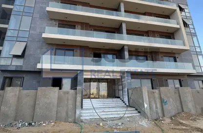 Apartment - 3 Bedrooms - 3 Bathrooms for sale in El Patio Oro - 5th Settlement Compounds - The 5th Settlement - New Cairo City - Cairo