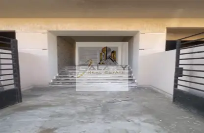 Apartment - 3 Bedrooms - 2 Bathrooms for sale in New Narges - New Cairo City - Cairo
