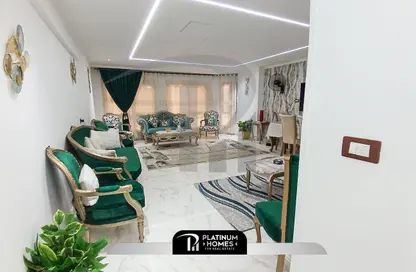 Apartment - 2 Bedrooms - 1 Bathroom for sale in Tiba St. - Sporting - Hay Sharq - Alexandria