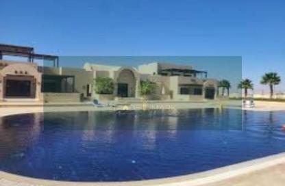 Apartment - 2 Bedrooms - 2 Bathrooms for sale in Makadi Orascom Resort - Makadi - Hurghada - Red Sea