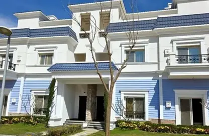 Townhouse - 3 Bedrooms - 4 Bathrooms for sale in Mountain View 1.1 - 5th Settlement Compounds - The 5th Settlement - New Cairo City - Cairo
