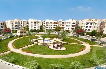 Apartment - 3 Bedrooms - 2 Bathrooms for sale in Beverly Hills Road - 17th District - Sheikh Zayed City - Giza