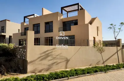 Villa - 4 Bedrooms - 5 Bathrooms for sale in O West - 6 October Compounds - 6 October City - Giza
