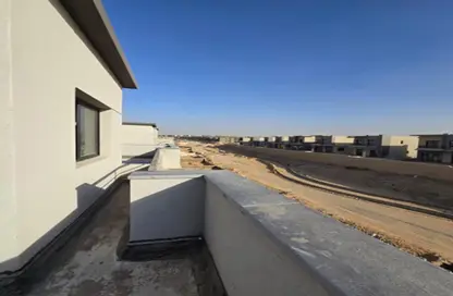 Townhouse - 3 Bedrooms - 4 Bathrooms for sale in Swan Lake Residence - 5th Settlement Compounds - The 5th Settlement - New Cairo City - Cairo