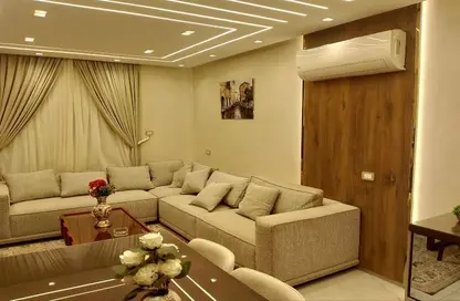 شقة - 2 غرف نوم - 2 حمامات للايجار في صن كابيتال - طريق الفيوم الصحراوى - مدينة 6 أكتوبر - الجيزة شقة - 2 غرف نوم - 2 حمامات للايجار في صن كابيتال - طريق الفيوم الصحراوى - مدينة 6 أكتوبر - الجيزة