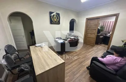 شقة - 2 غرف نوم - 2 حمامات للبيع في شارع النزهه - الماظة - مصر الجديدة - القاهرة