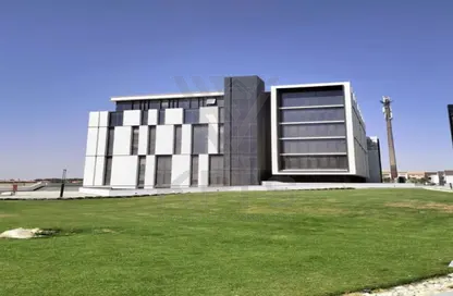 Office Space - Studio - 1 Bathroom for rent in Hyde Park - 5th Settlement Compounds - The 5th Settlement - New Cairo City - Cairo