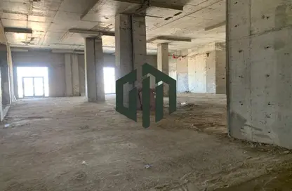 Shop - Studio - 1 Bathroom for rent in Bank Center Street - South Teseen St. - The 5th Settlement - New Cairo City - Cairo