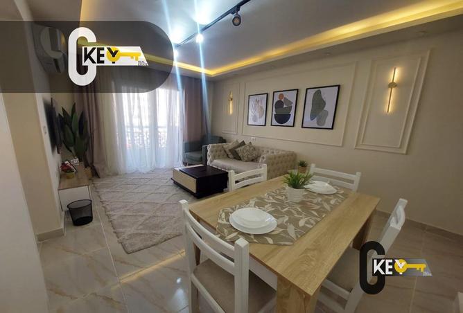 8078934 - Property Image 2