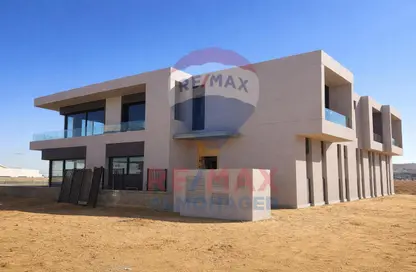 منزل مزدوج - 3 غرف نوم - 4 حمامات للبيع في سوان ليك غرب - كمبوندات 6 أكتوبر - مدينة 6 أكتوبر - الجيزة