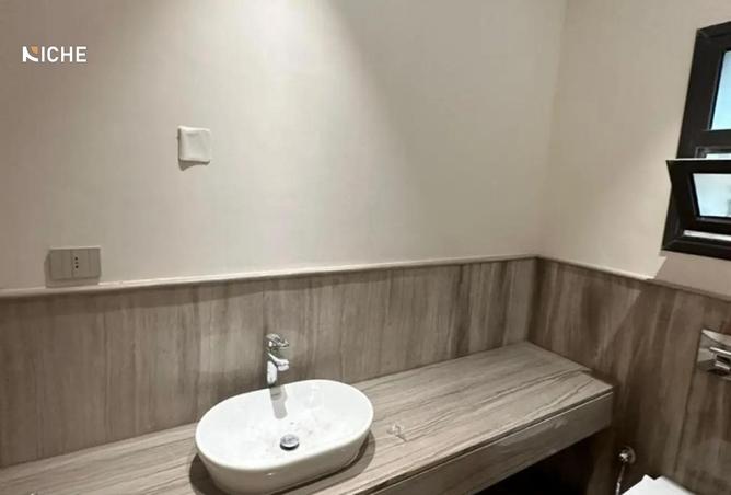 8066109 - Property Image 3