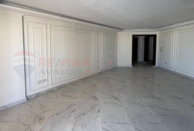 8243644 - Property Image 3