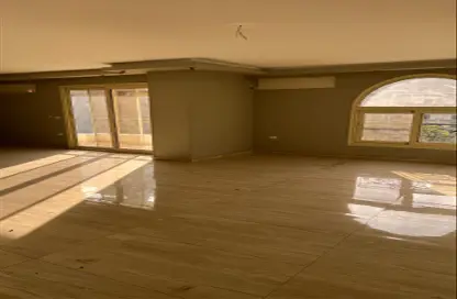 Apartment - 3 Bedrooms - 3 Bathrooms for rent in Mohandessin - Giza