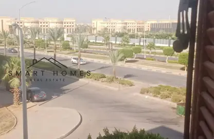 Apartment - 2 Bedrooms - 1 Bathroom for rent in Street 10 - 1st District - Sheikh Zayed City - Giza