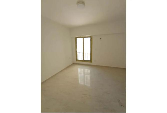 8379182 - Property Image 2