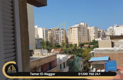 Apartment - 3 Bedrooms - 1 Bathroom for rent in Al Sayeda Sakina Bint Al Hussein St. - Kafr Abdo - Roushdy - Hay Sharq - Alexandria