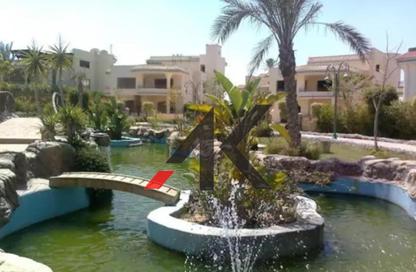 فيلا - 4 غرف نوم - 3 حمامات للبيع في جولدن هايتس - المستثمرين الشمالية - مدينة القاهرة الجديدة - القاهرة