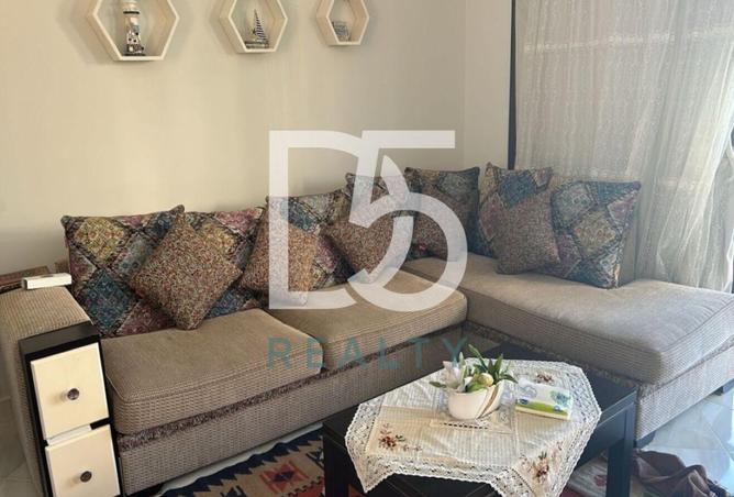 8010569 - Property Image 2