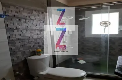 Chalet - 3 Bedrooms - 2 Bathrooms for rent in Mountain View - Ras Al Hekma - North Coast